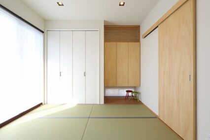 木・石・タイル・レンガ…素材の質感を楽しむ家