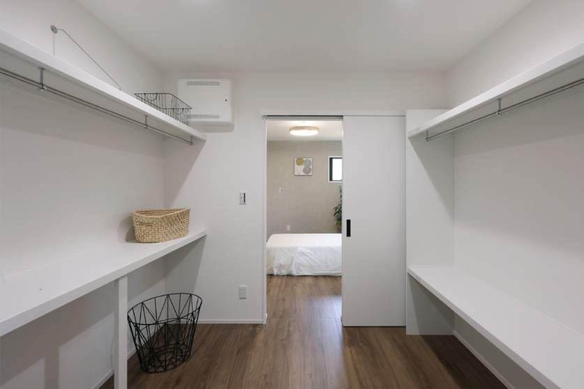 1階で暮らしが完結する、半平屋の住まい01