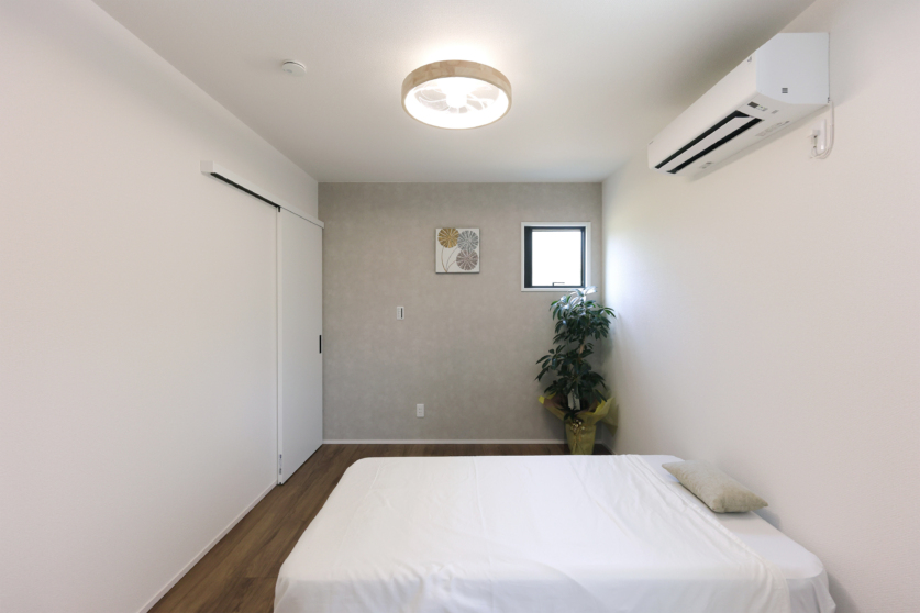 1階で暮らしが完結する、半平屋の住まい01